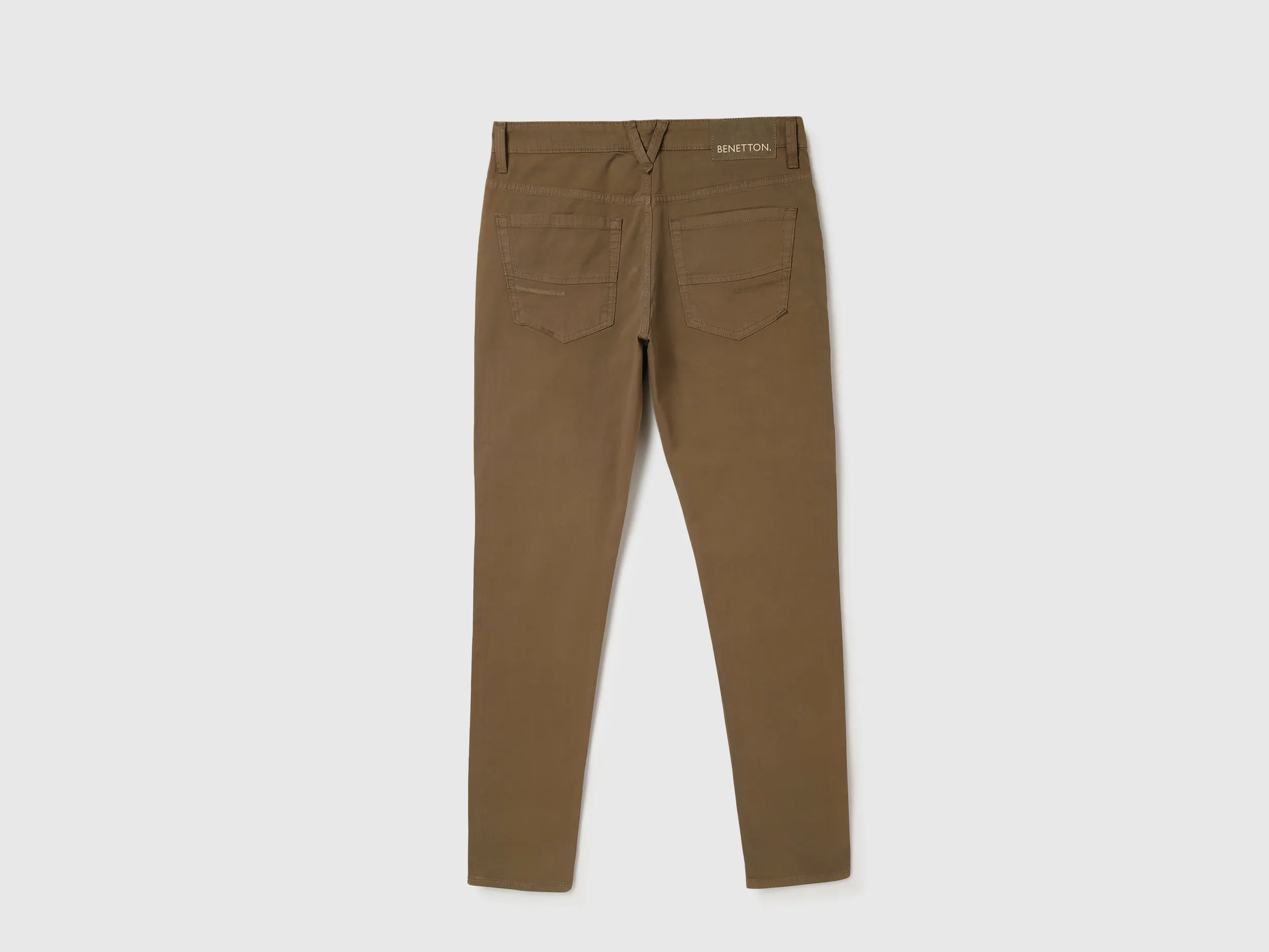 Solid Slim Fit Jeans