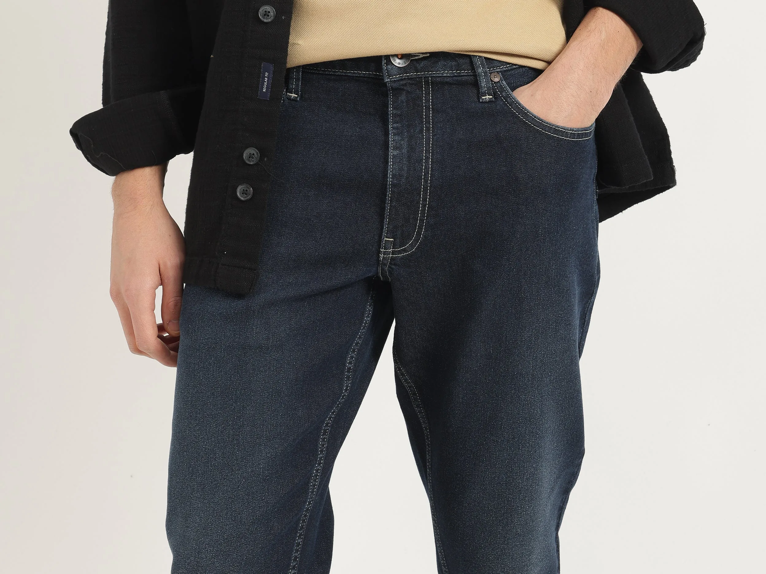 Solid Slim Fit Jeans