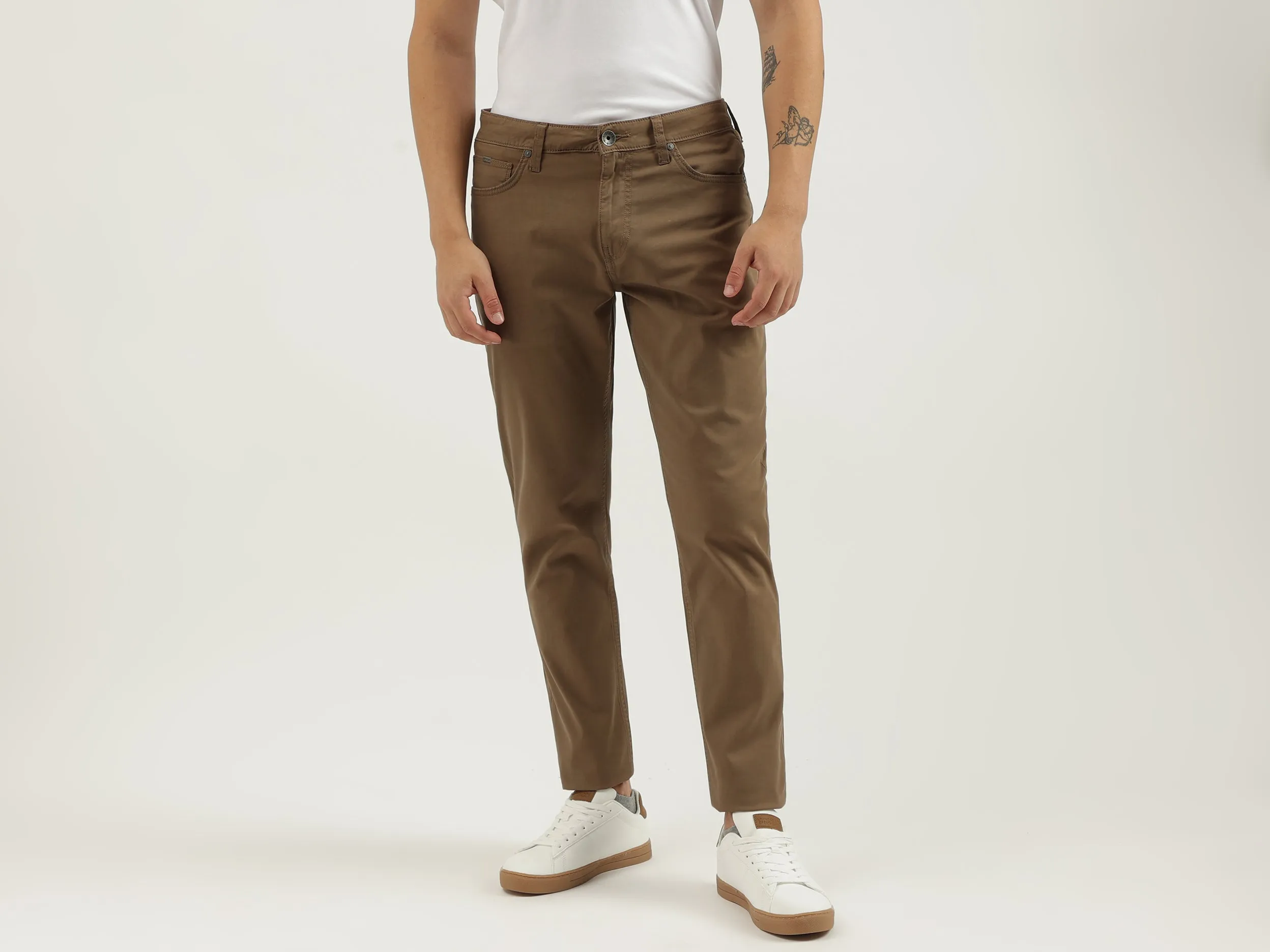 Solid Slim Fit Jeans
