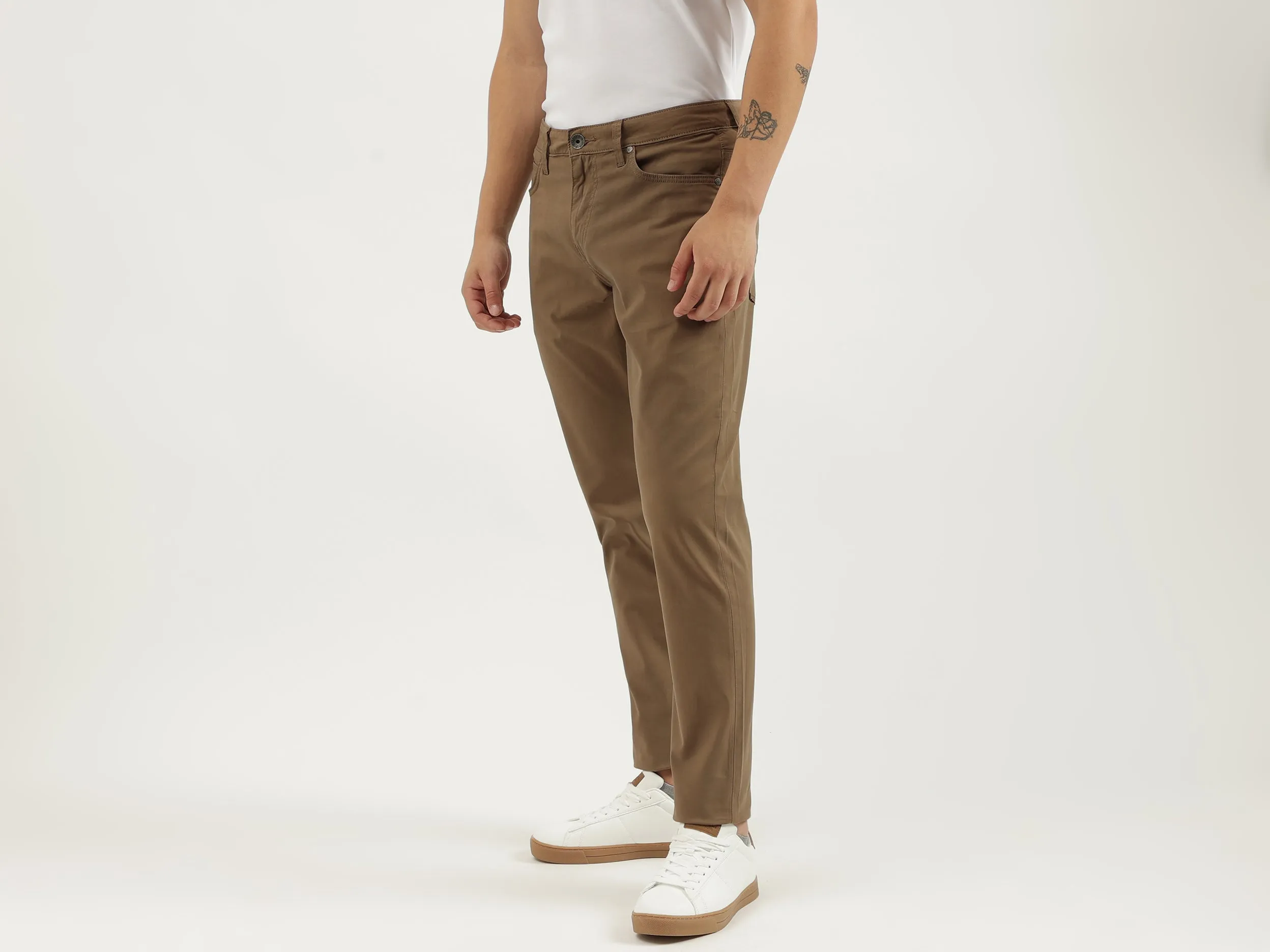 Solid Slim Fit Jeans