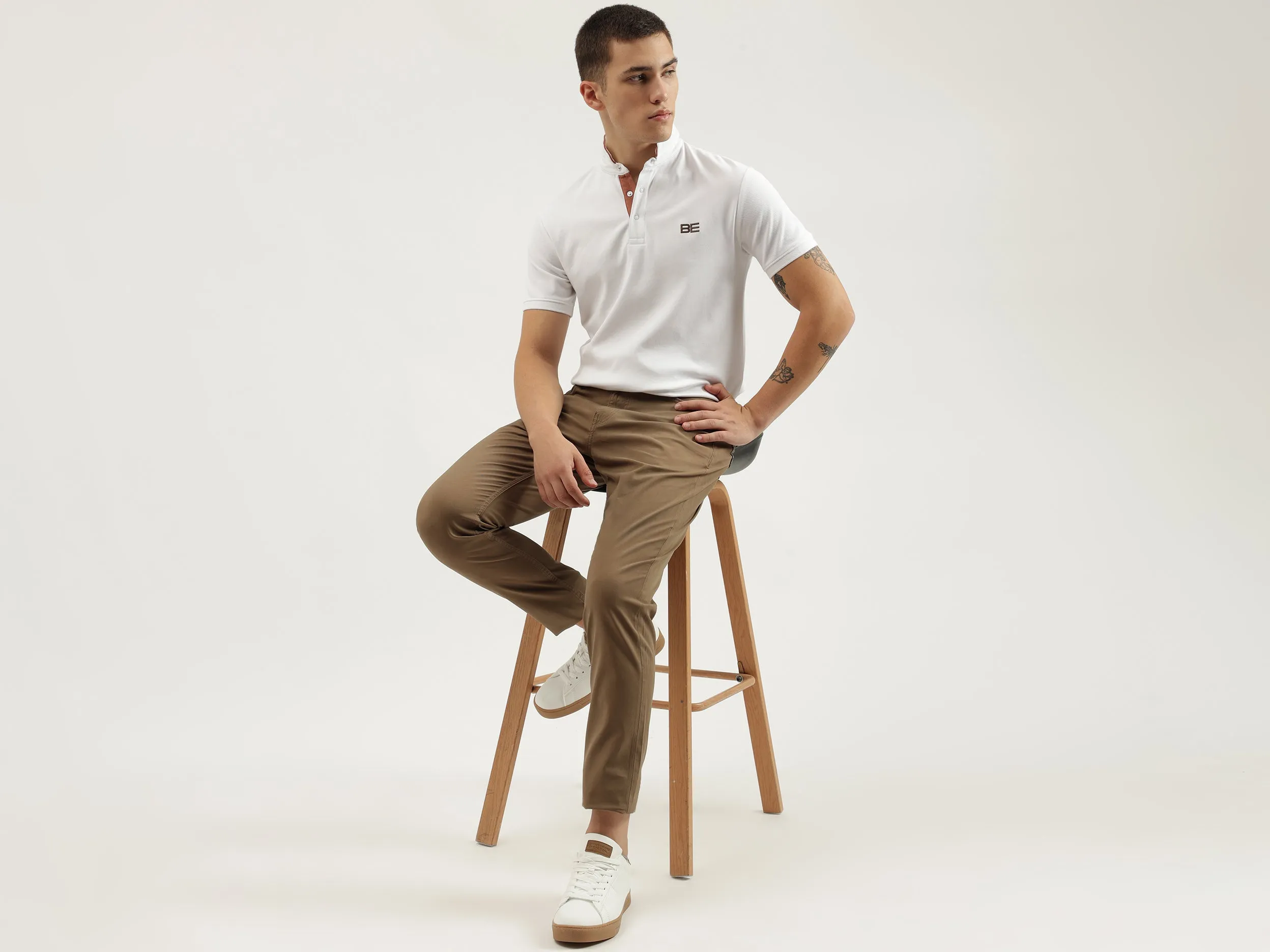 Solid Slim Fit Jeans