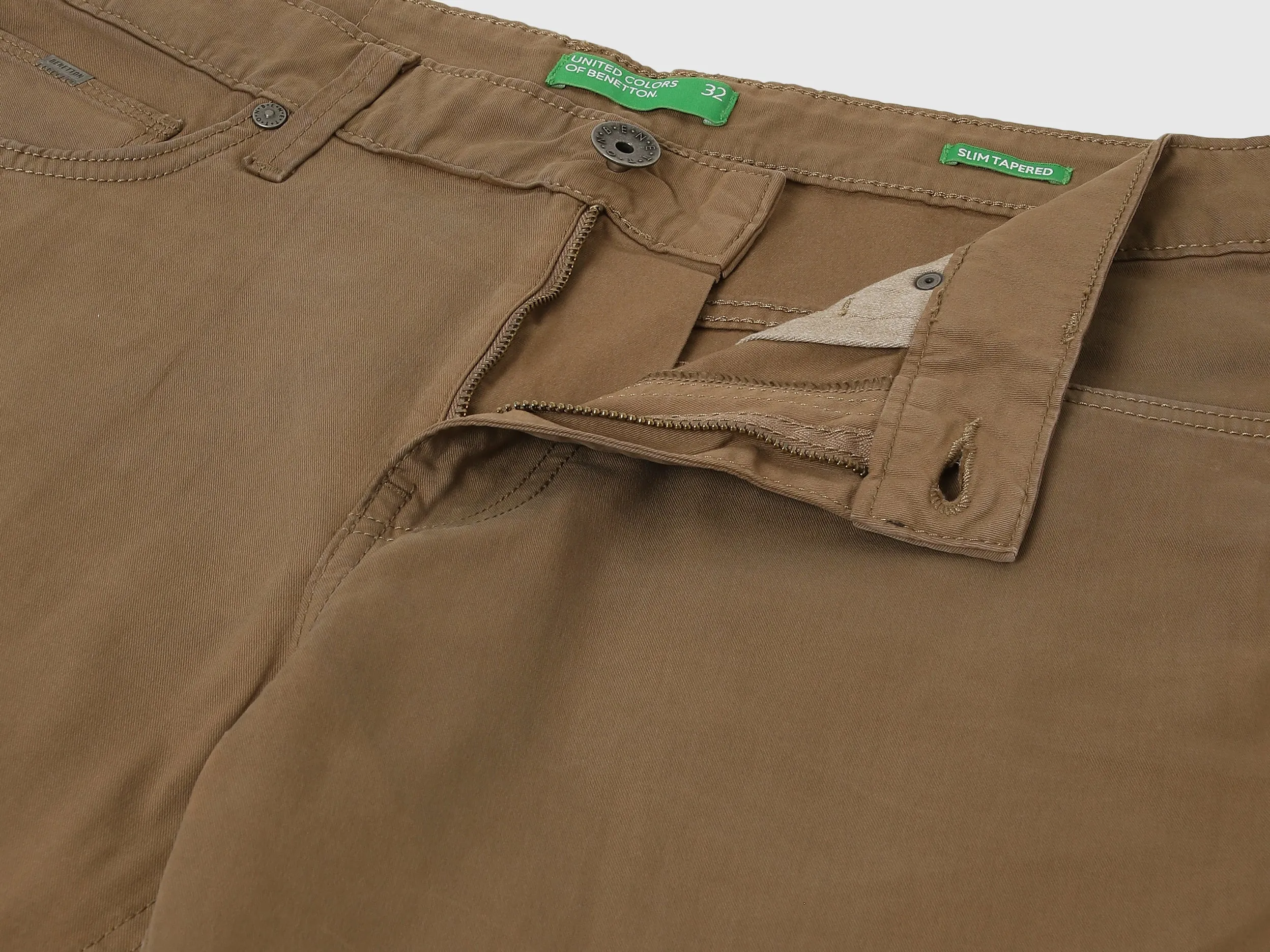 Solid Slim Fit Jeans
