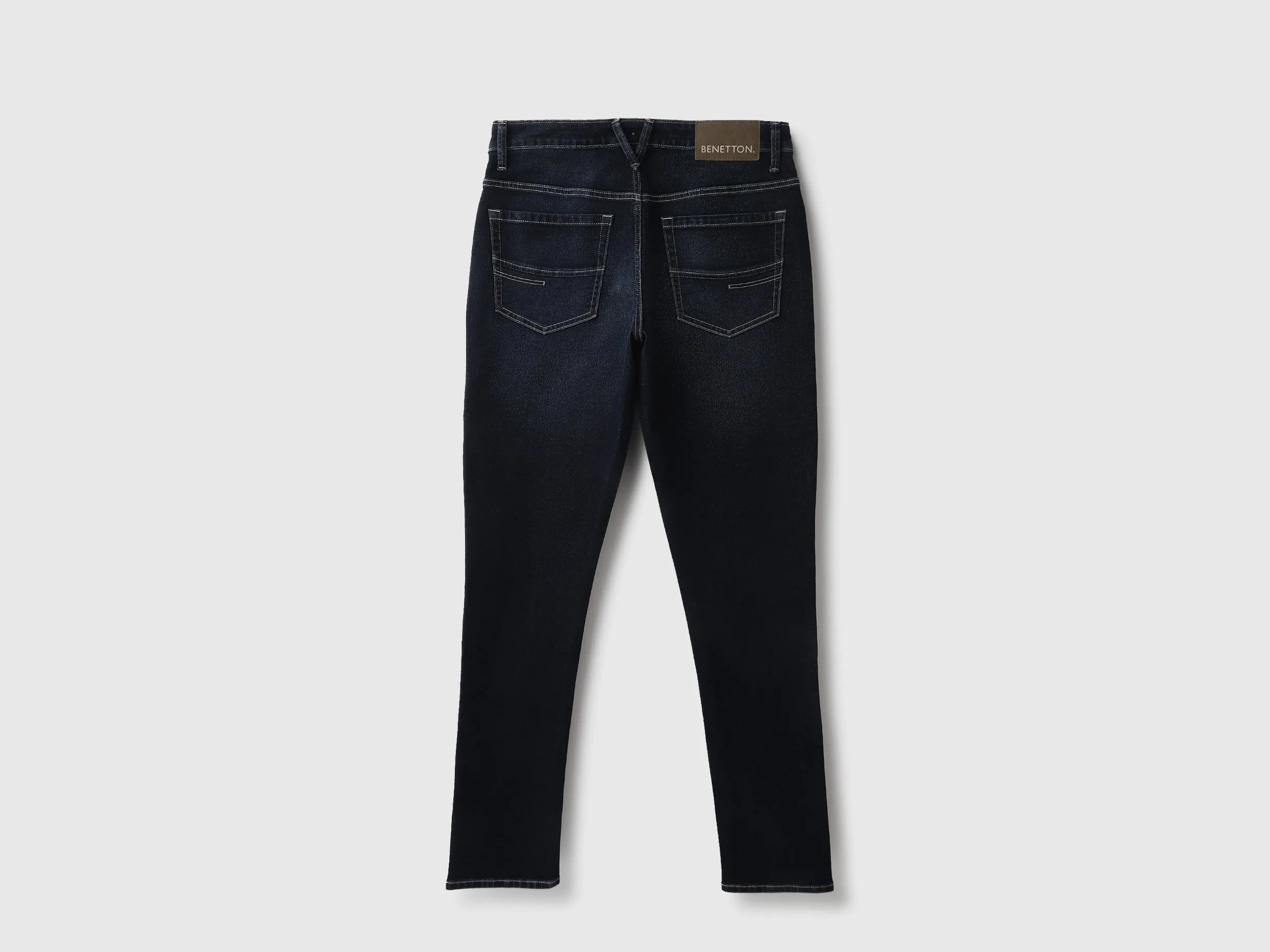 Solid Slim Fit Jeans