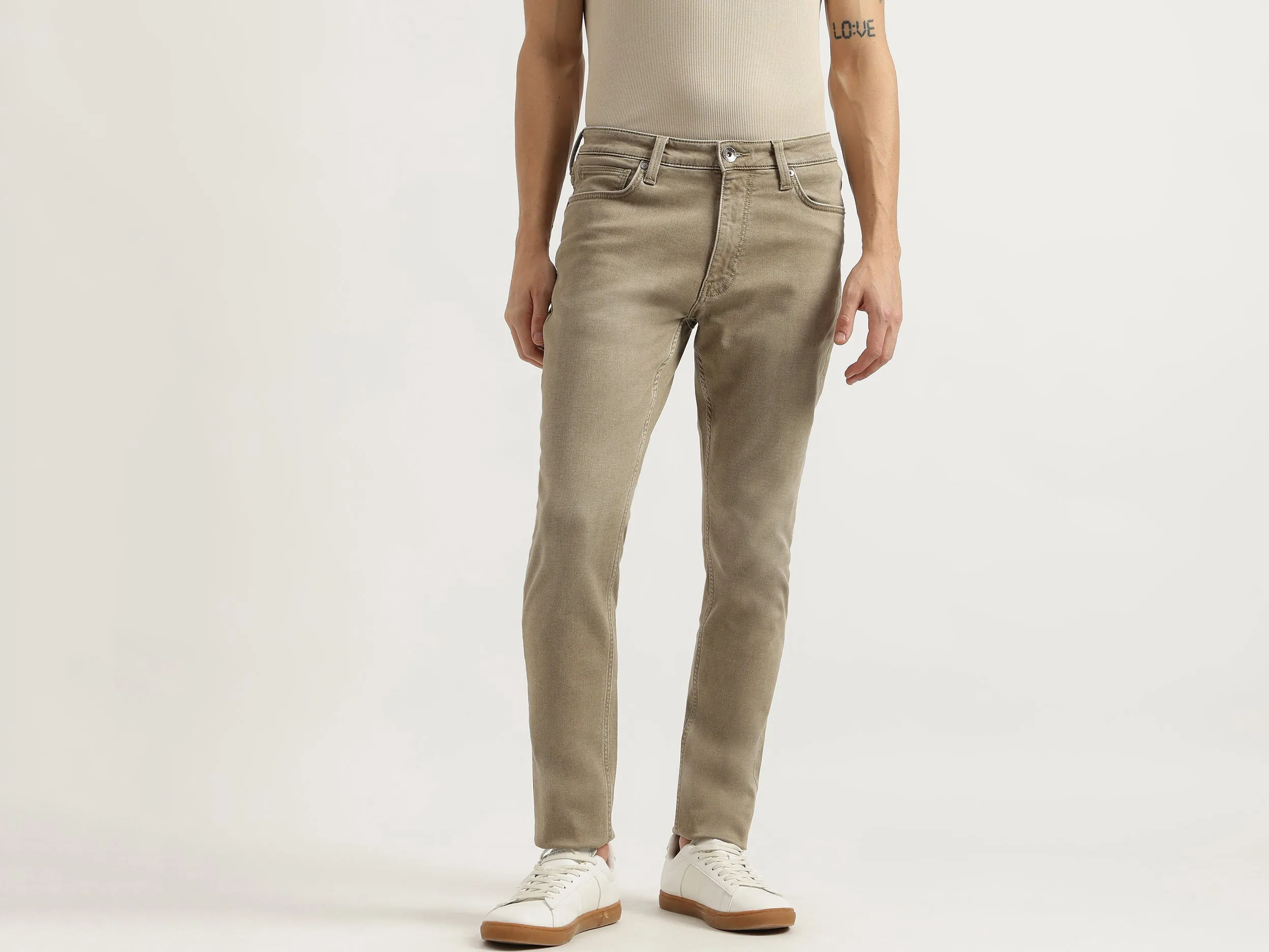 Solid Slim Fit Jeans