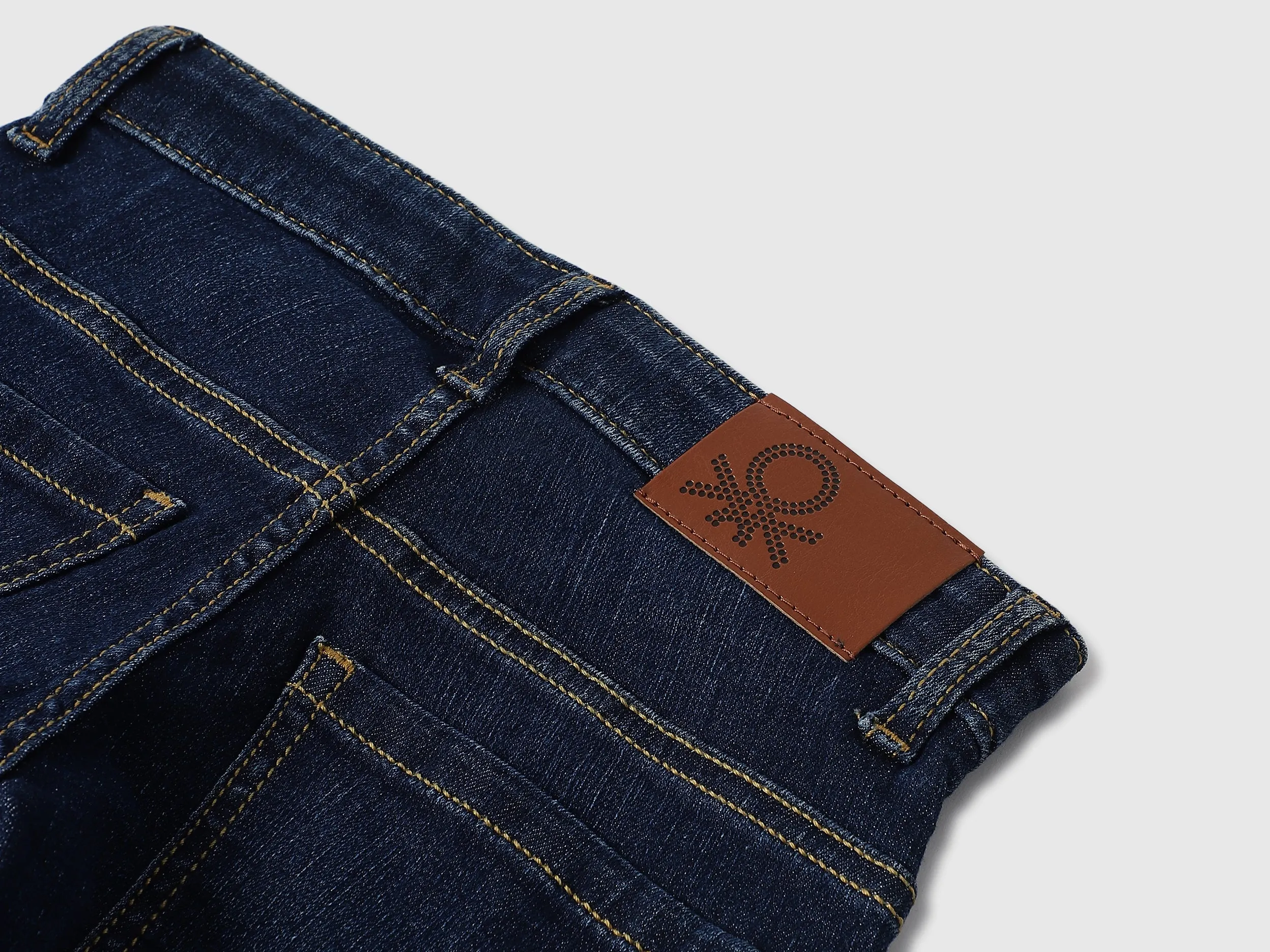 Solid Slim Fit Jeans