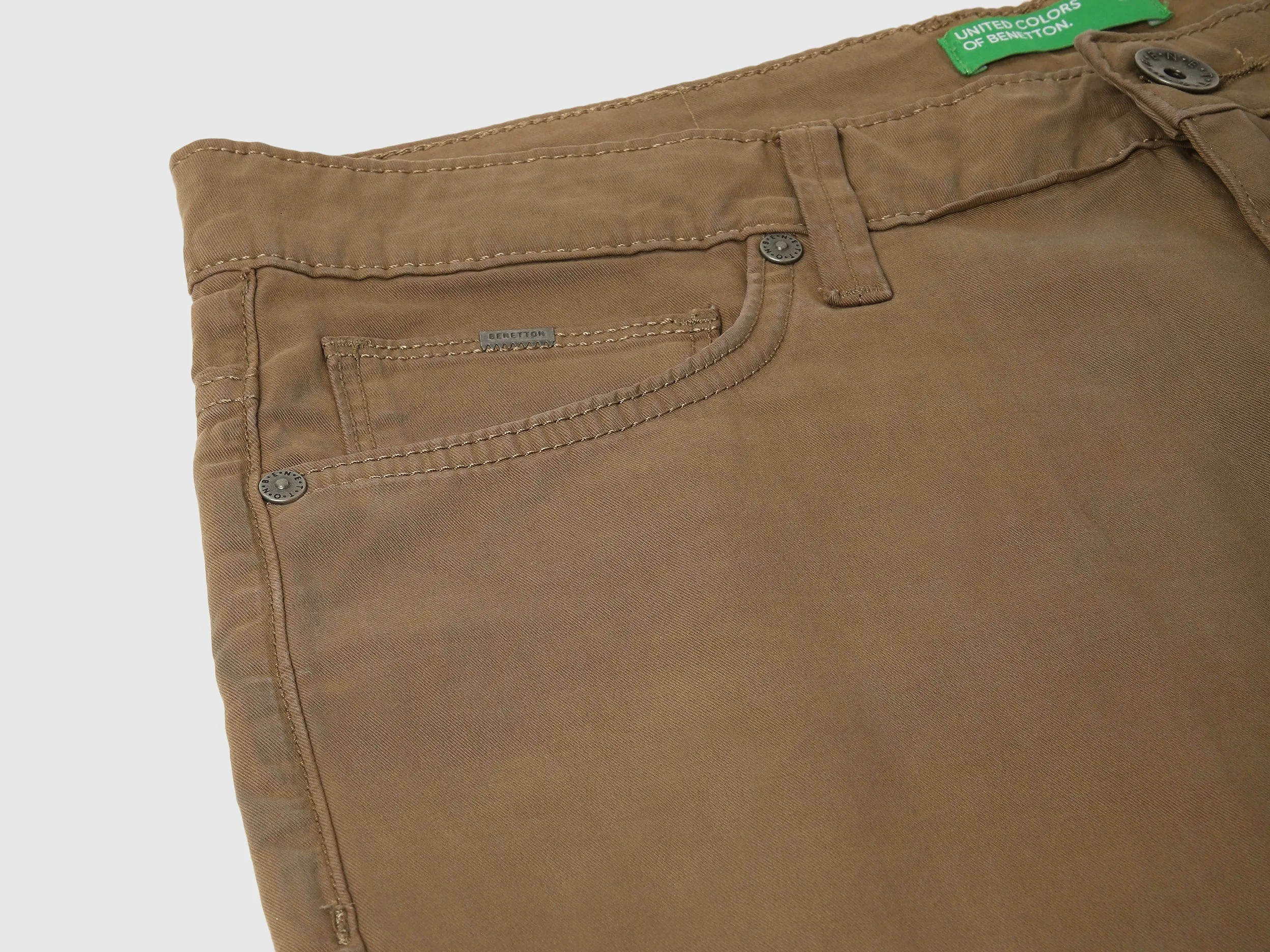 Solid Slim Fit Jeans