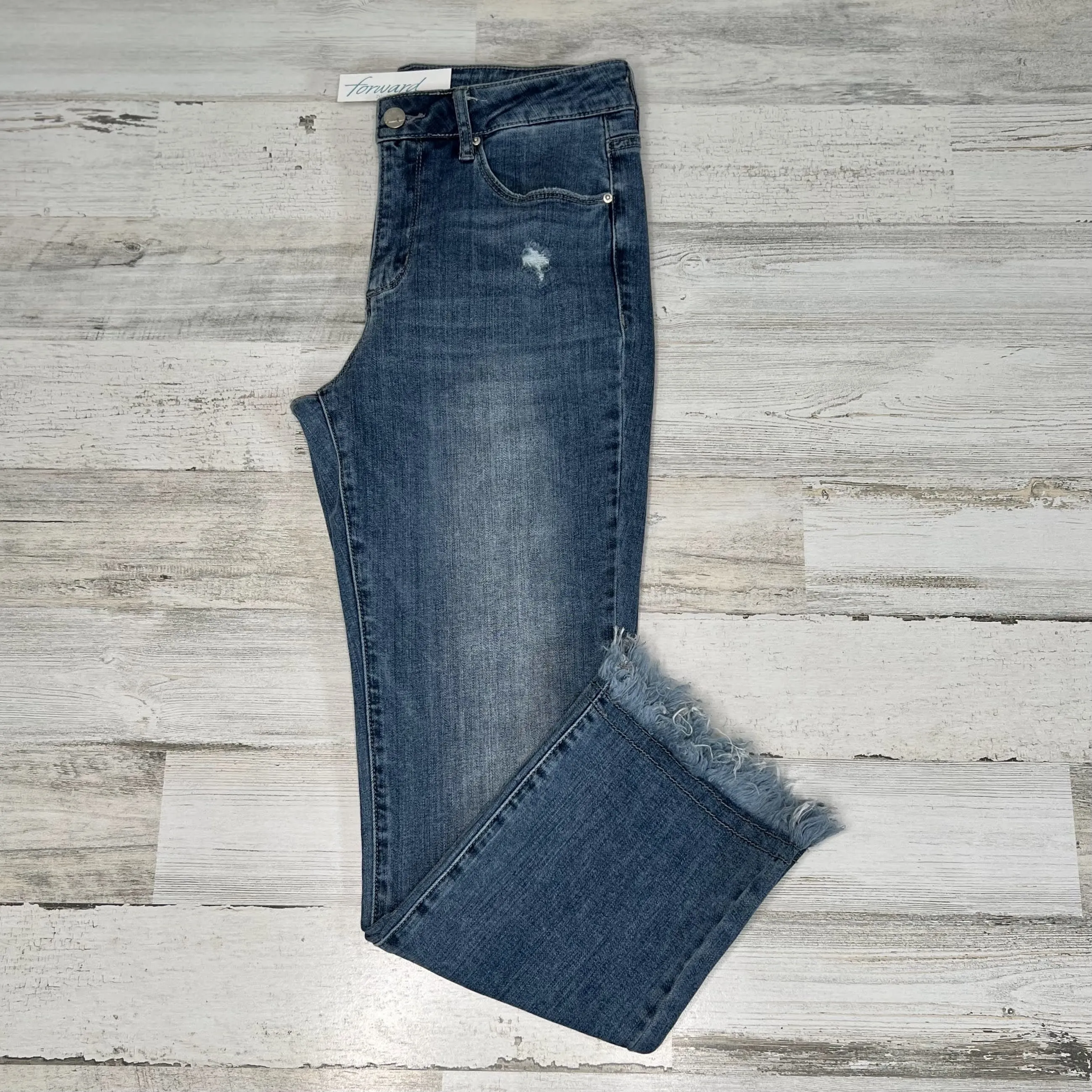 Straight Leg Fray Jean