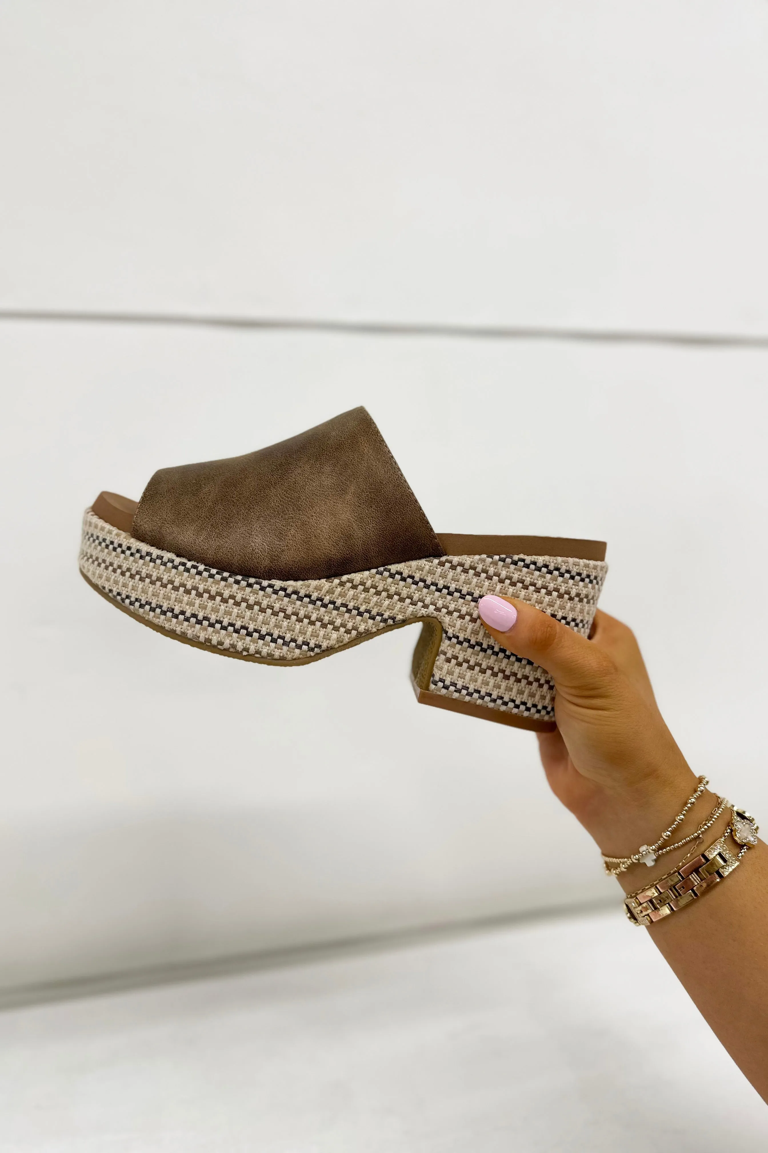 Totally Buggin' Platform Wedge Taupe