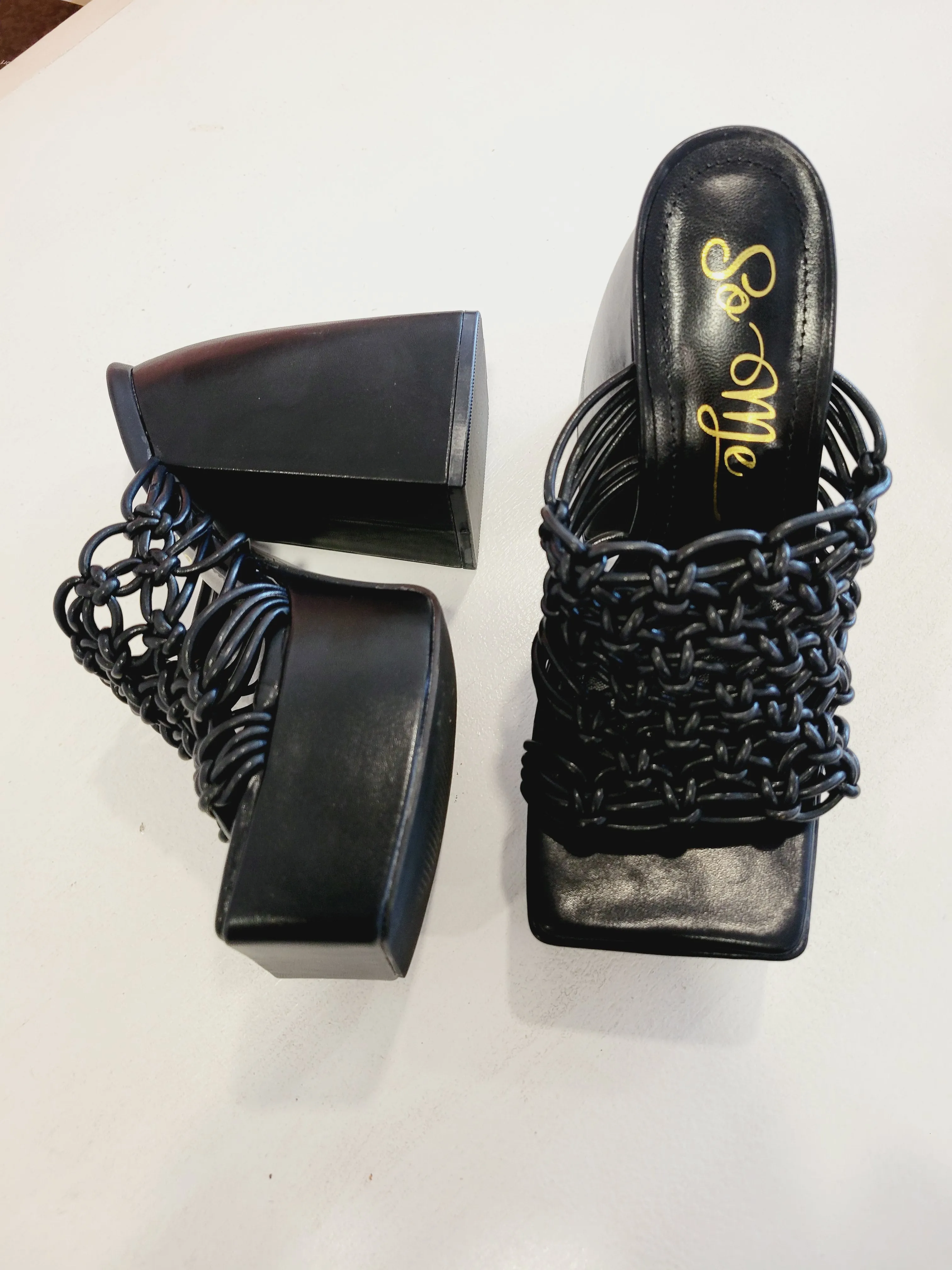 Tyra Heel - Black