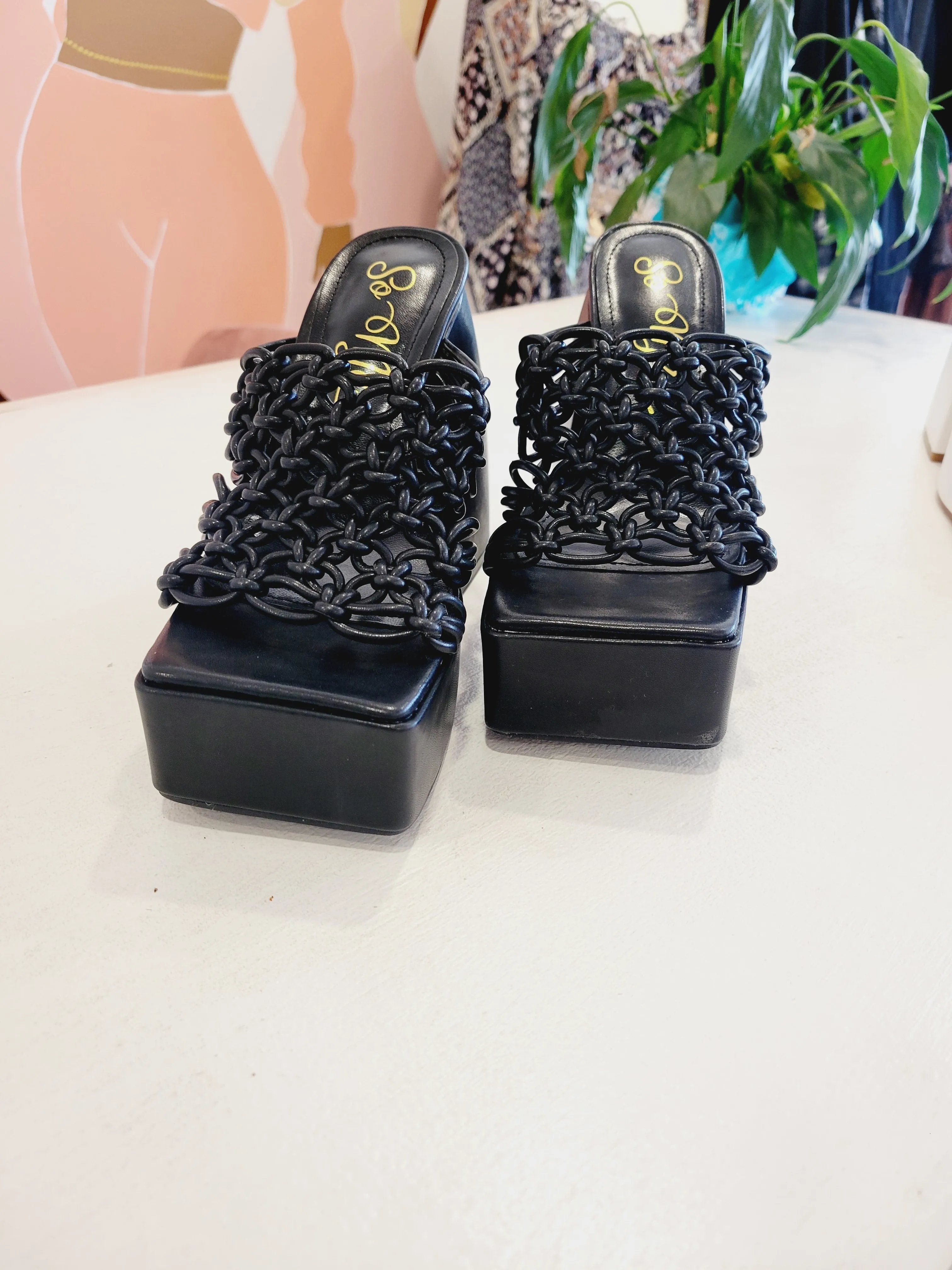 Tyra Heel - Black