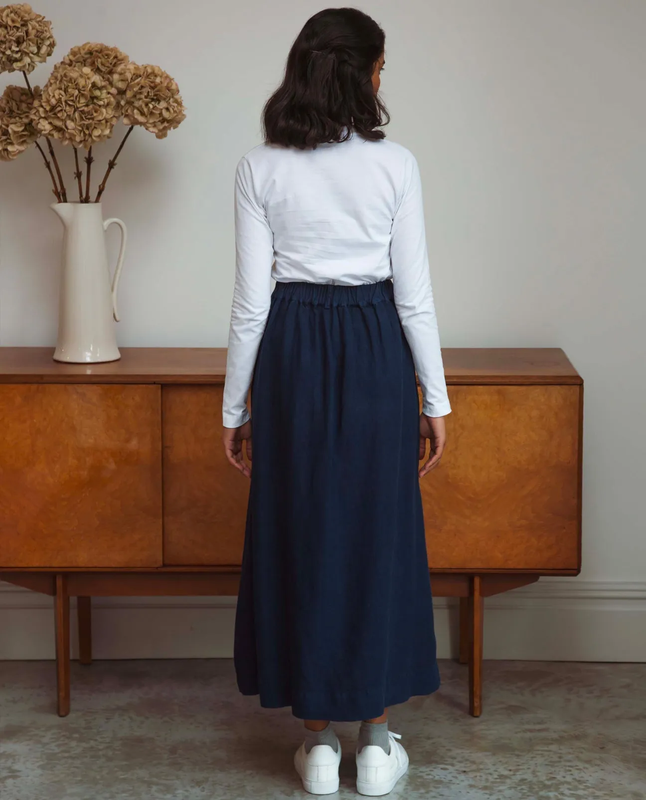 Ursa Linen Skirt In Navy