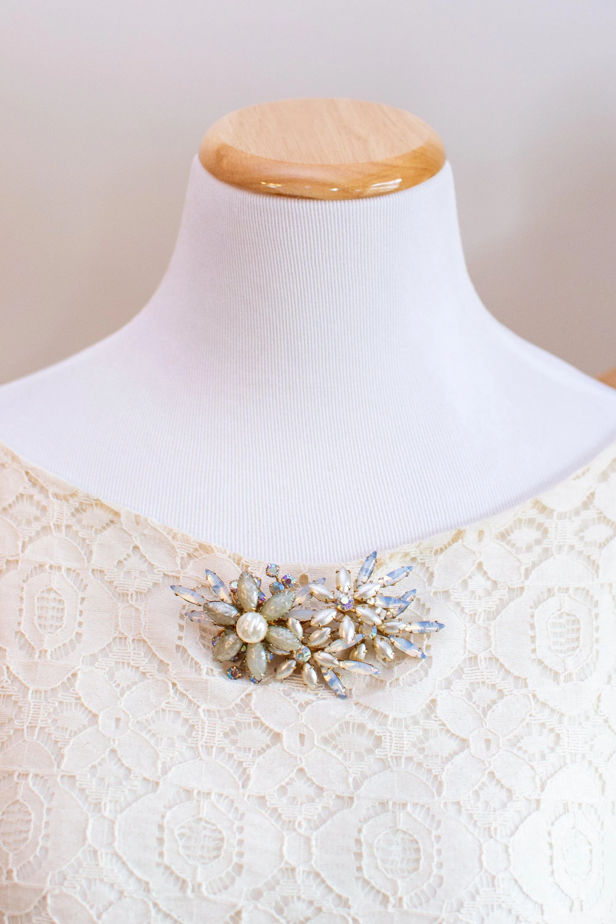 Vintage Judy Lee Faux Pearl and Aurora Borealis Rhinestone Brooch