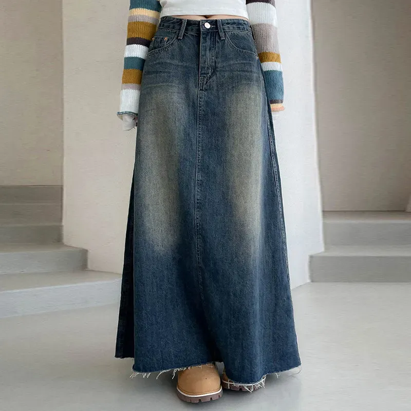 Vintage Vibe Frayed Hem Maxi Denim Skirt