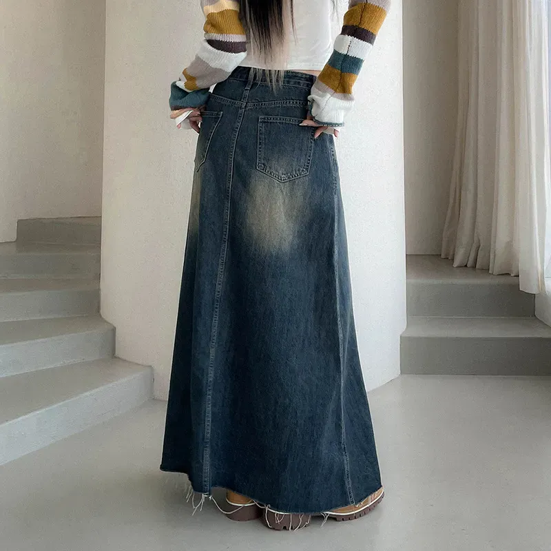 Vintage Vibe Frayed Hem Maxi Denim Skirt