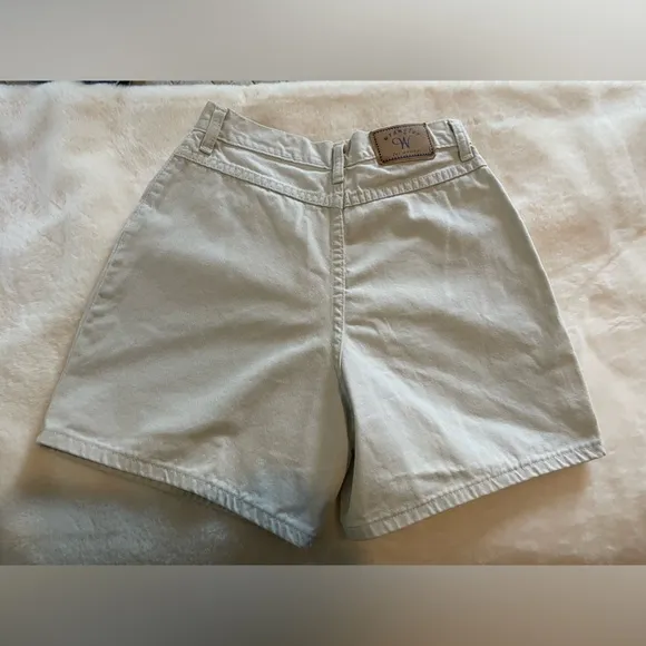 Vintage Wrangler for Women White Khaki Shorts