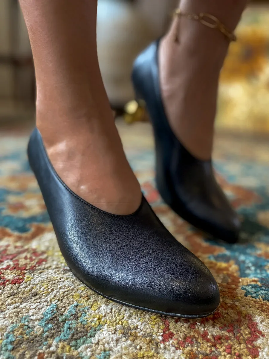 Water Droplets Mirror Heel Pump - Black