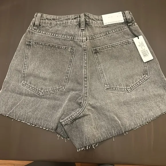WEWOREWHAT THE BOYFRIEND SHORT RIGID DENIM