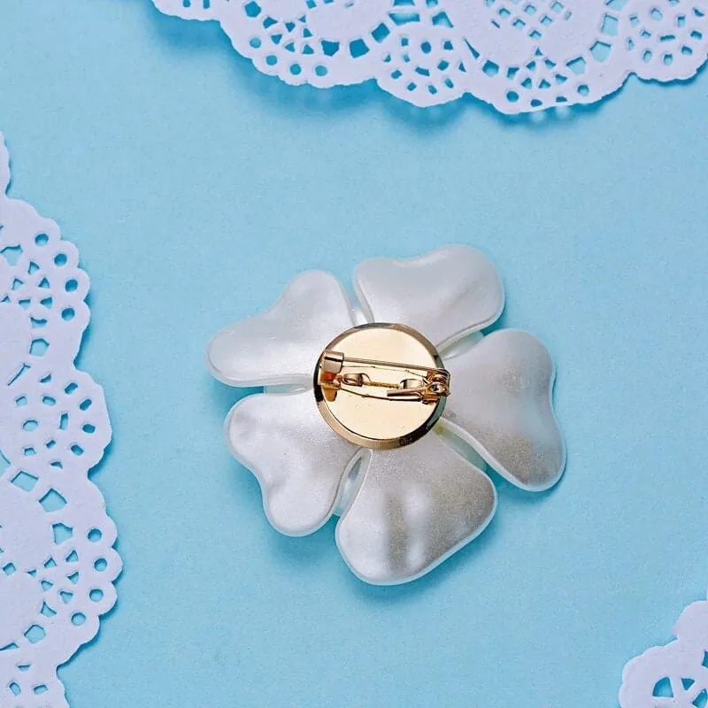 White Abalone Flower Bridal Pearl Brooch, Wedding Mother of Bride Brooch, Bridesmaid Floral Brooch Jewelry