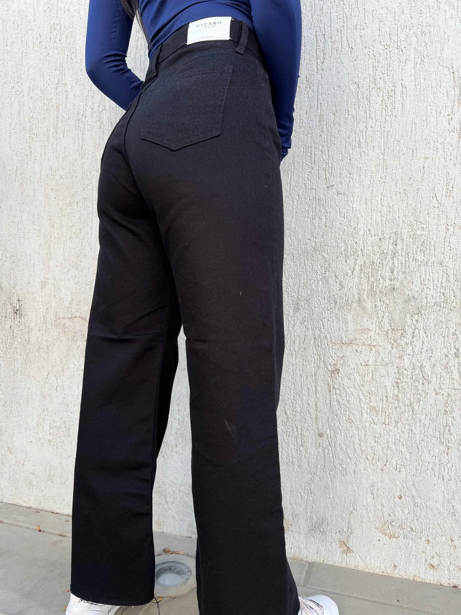 Wide Leg - Black Ankle Raw Hem.