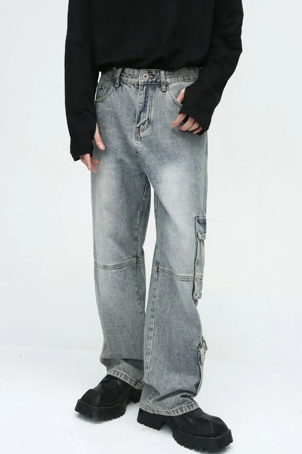 Wide Leg Jeans with Cargo Pockets