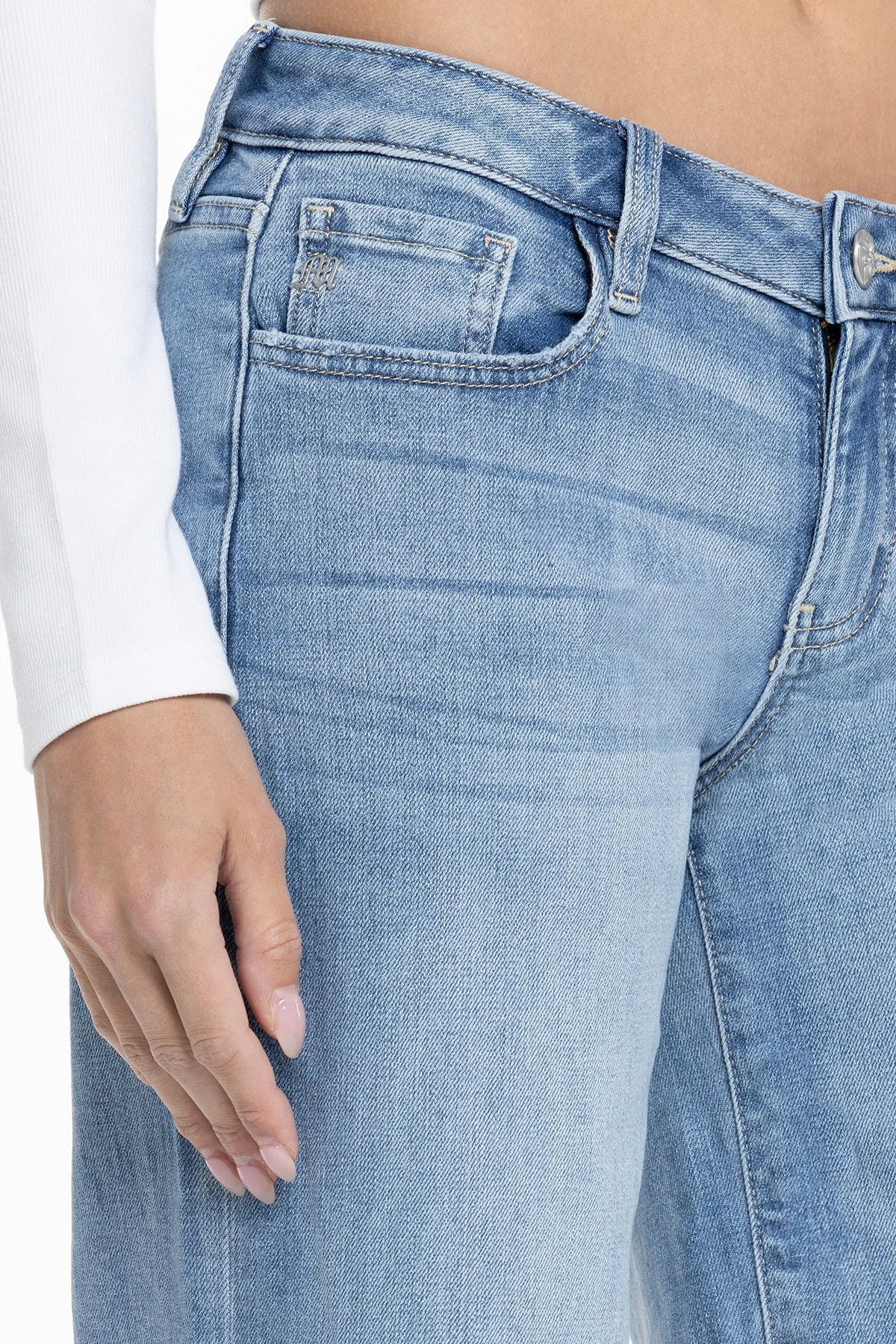 Wiley Wide Leg Jeans