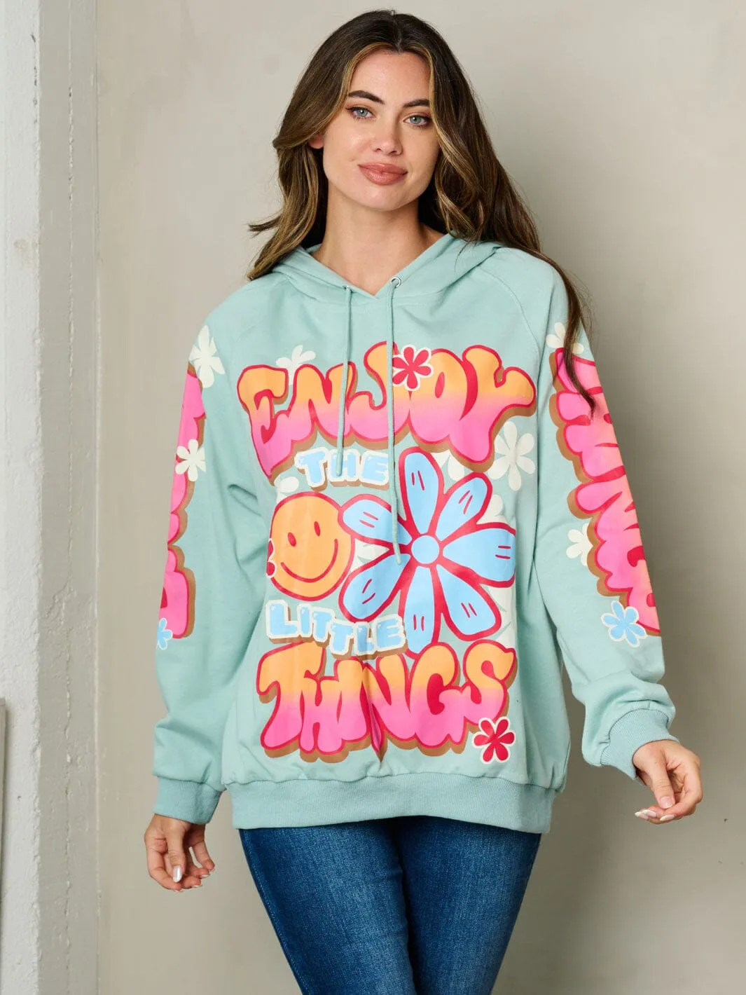 WOMEN'S LONG SLEEVE HOODED GRAPHIC SWEATER