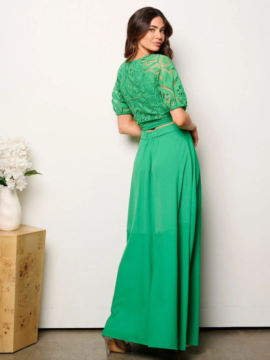 WOMEN'S SHORT SLEEVE EYELET CROP TOP & MAXI SKIRT 2PC. SET
