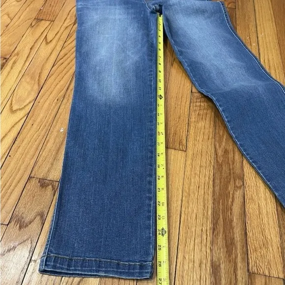 Women’s SPANXshape™ EveryWear Straight Leg Jeans Vintage Indigo Wash Sz. Med NWT