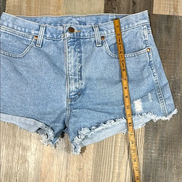 Wrangler Cutoff Shorts