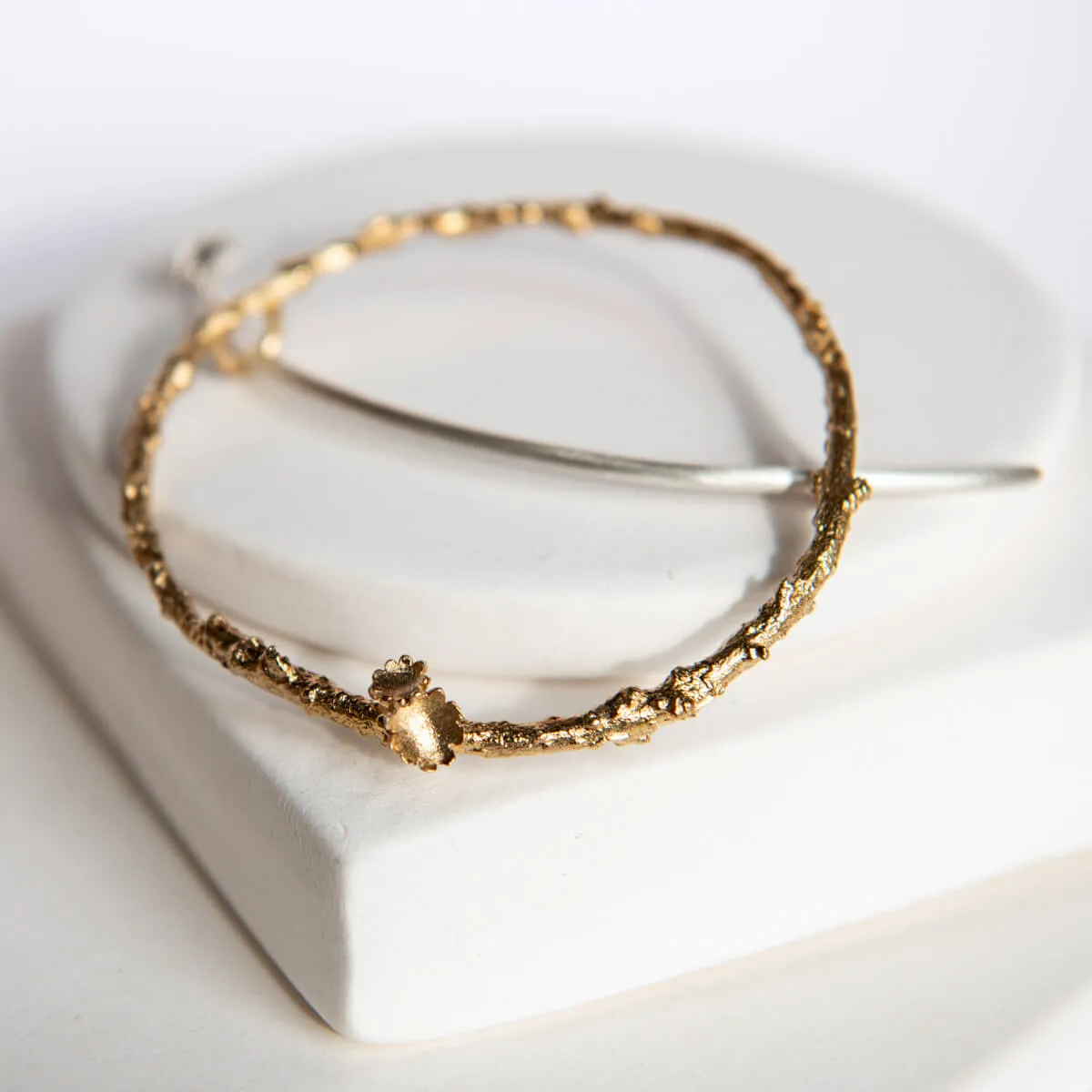 Wreath Scarf Pin