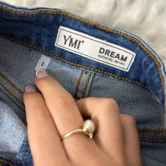 Ymi 𝅺ymi solid HighWaisted Denim Shorts with a distressed hem!
