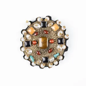 Yourte Brooch in Gold