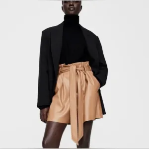 Zara Women's Faux Leather High Waisted Paperbag Shorts in Latte Brown Color sz M
