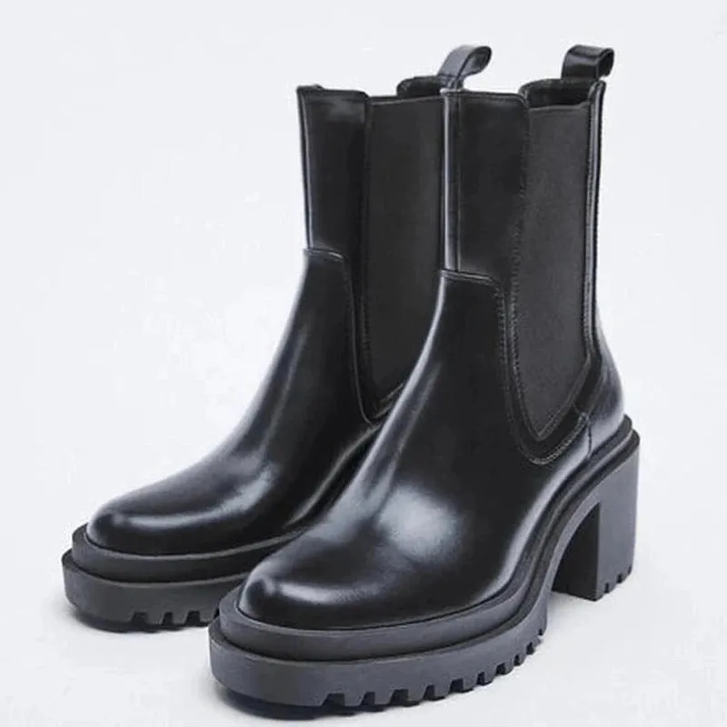 Zeinap Black Chunky Chelsea Boots
